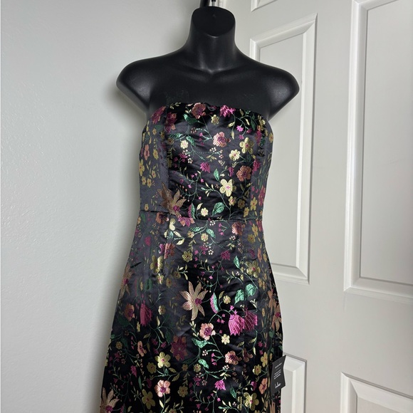 Lulu's Strapless Floral Dress in Black and Pink - Picture 9 of 16